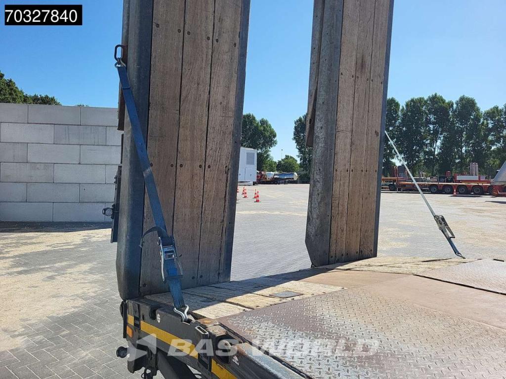 Faymonville MAX 100 Steering Axle Ramps Photo 14