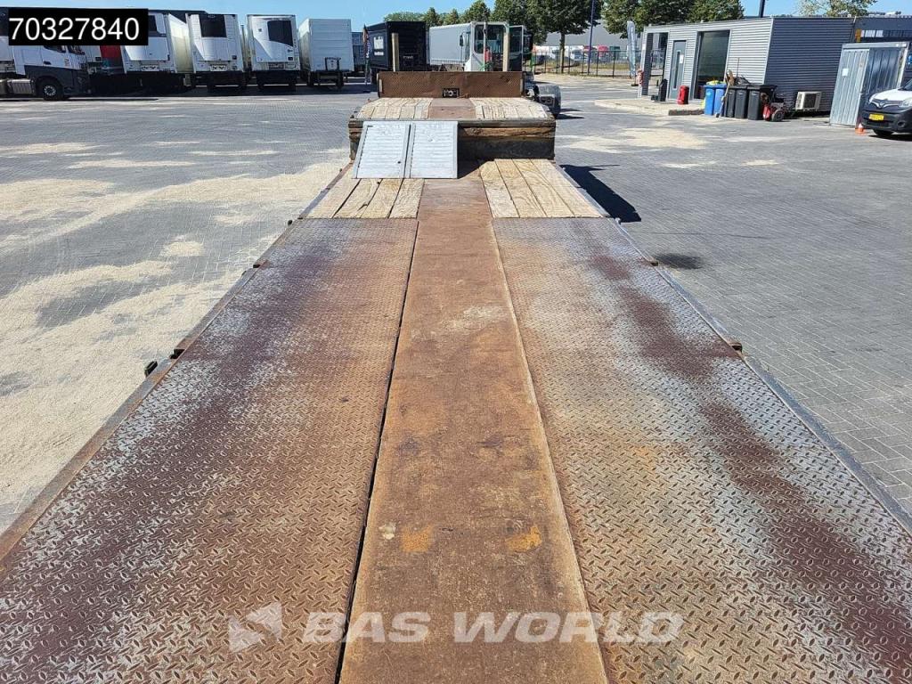 Faymonville MAX 100 Steering Axle Ramps Photo 16