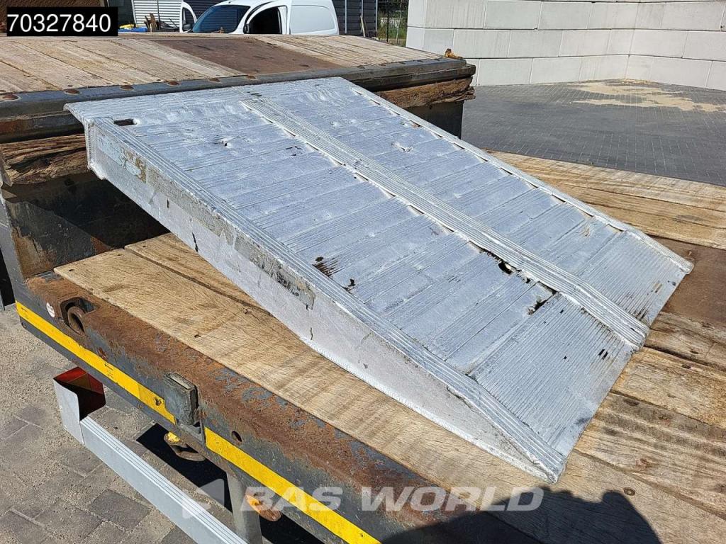 Faymonville MAX 100 Steering Axle Ramps Photo 21