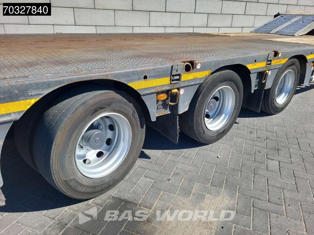 Faymonville MAX 100 Steering Axle Ramps Photo 23