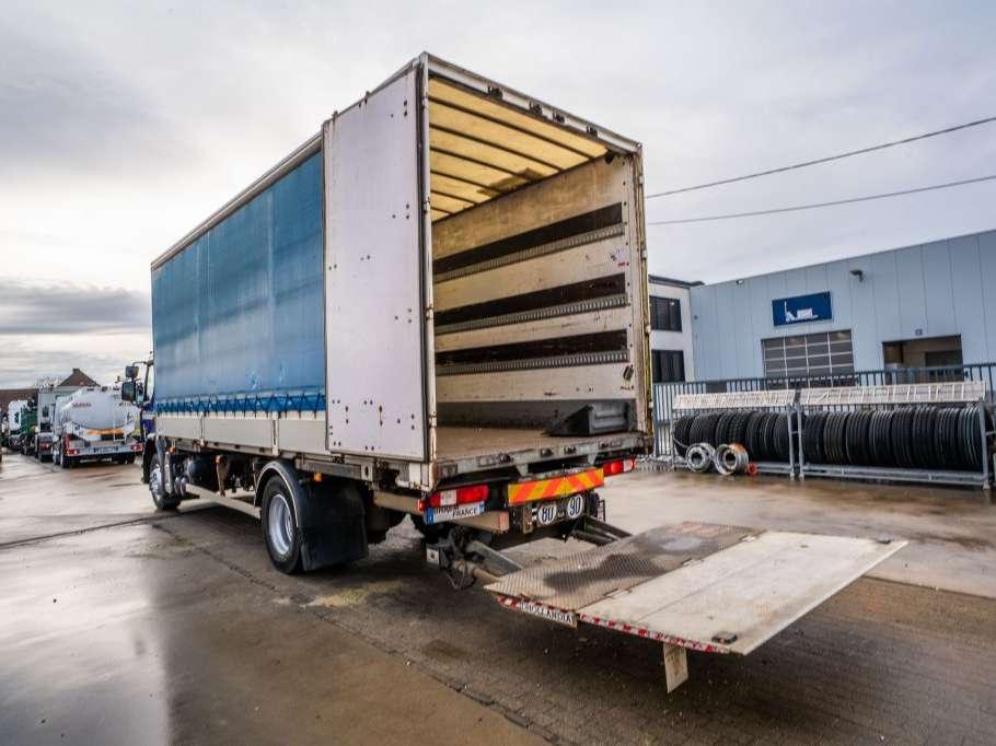 Renault PREMIUM 320 DXI Photo 7
