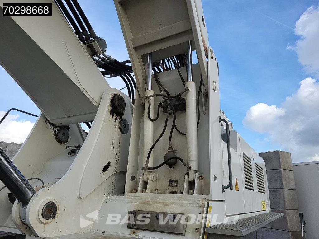 Liebherr R954 C EW Photo 11