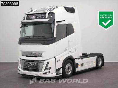 Volvo FH16 780 4X2 NEW! XL Retarder Full-Air I-ParkCool 2xTanks Alcoa's en vente par BAS World B.V.