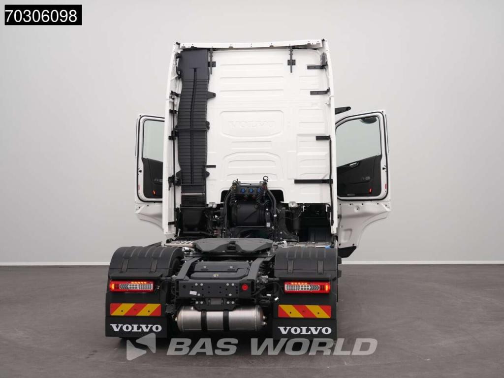 Volvo FH16 780 4X2 NEW! XL Retarder Full-Air I-ParkCool 2xTanks Alcoa's Photo 8