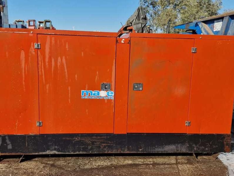 Iveco 125 KVA Photo 8