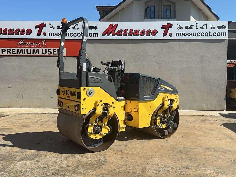 Bomag BW 135 AD-5 Photo 17