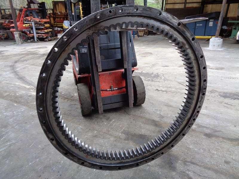 Couronne d'orientation pour Caterpillar 322 B Photo 1