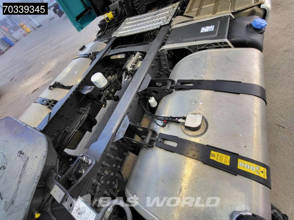 Volvo FH 460 4X2 ADR 2x Tanks Cruise Control Photo 14