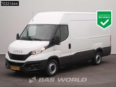 Iveco Daily 35S14 L2H2 Airco Cruise 3500kg trekgewicht Euro6 3520L A/C Cruise control en vente par BAS World B.V.