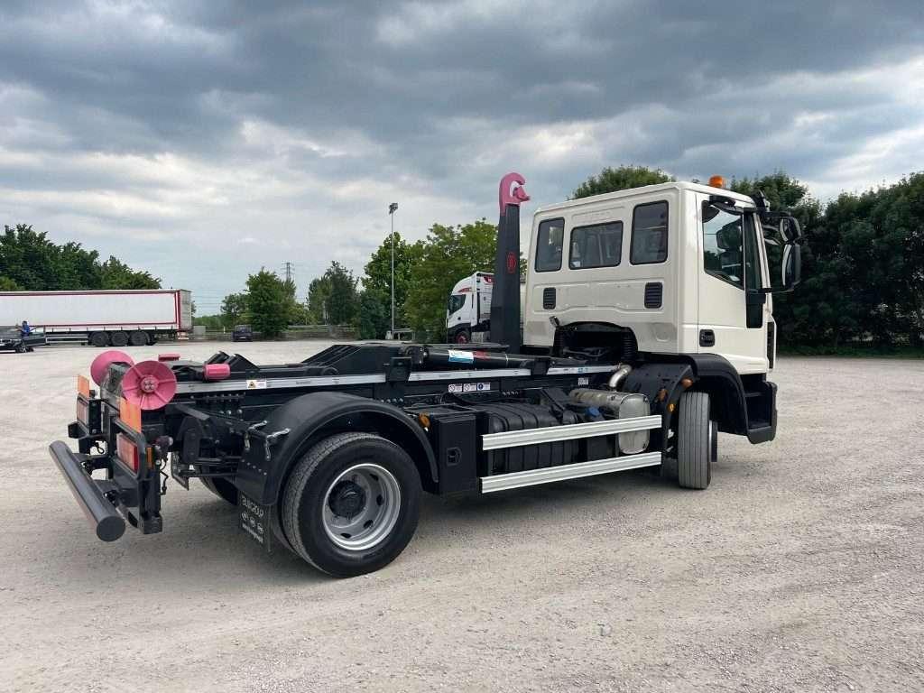 Iveco EUROCARGO 120E22 SCARRABILE Photo 5