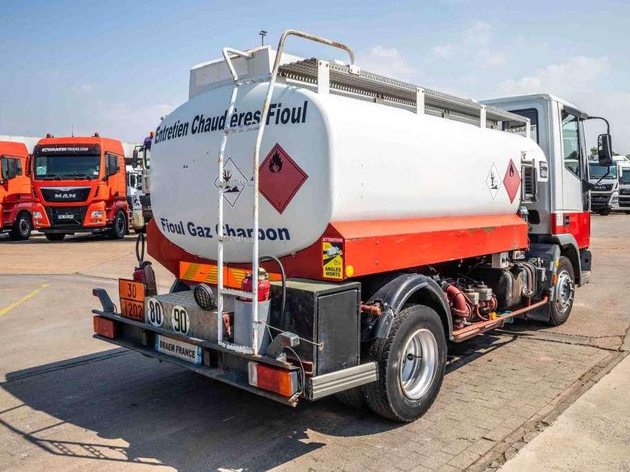 Iveco 85E15+ CITERNE 5000 L Photo 3