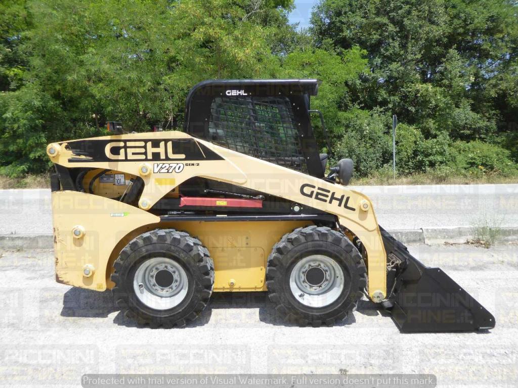 Gehl V270 HF Photo 6