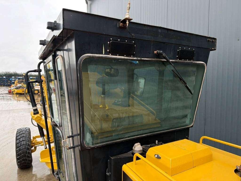 Caterpillar 140K Photo 16