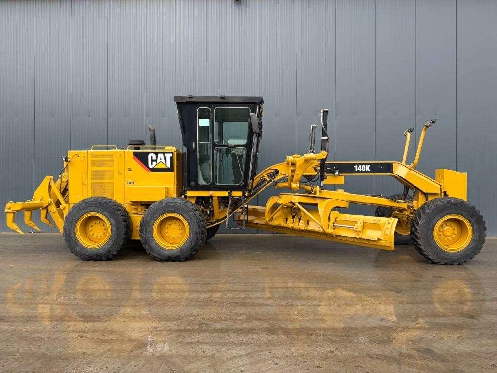 Caterpillar 140K Photo 6