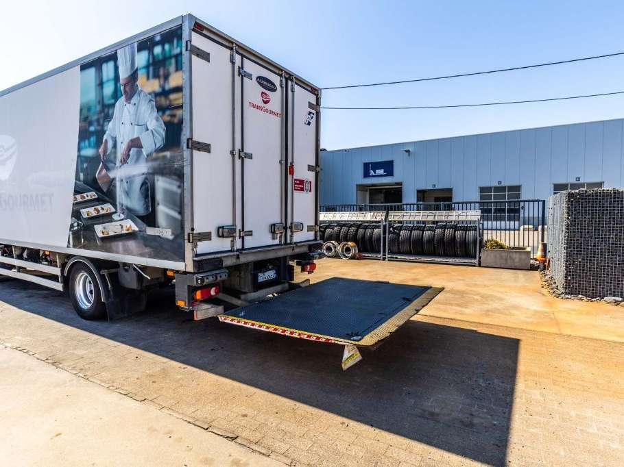 Renault MIDLUM 220.16 DXI+CARRIER MULTI TEMP+DHOLLANDIA Photo 9