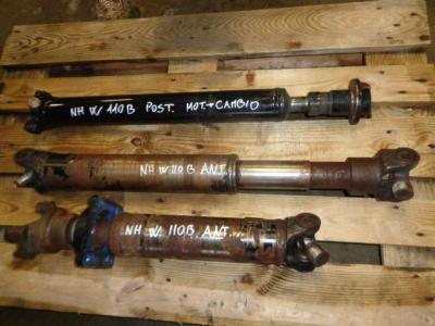 Arbre de transmission pour New Holland W 110 B en vente par PRV Ricambi Srl