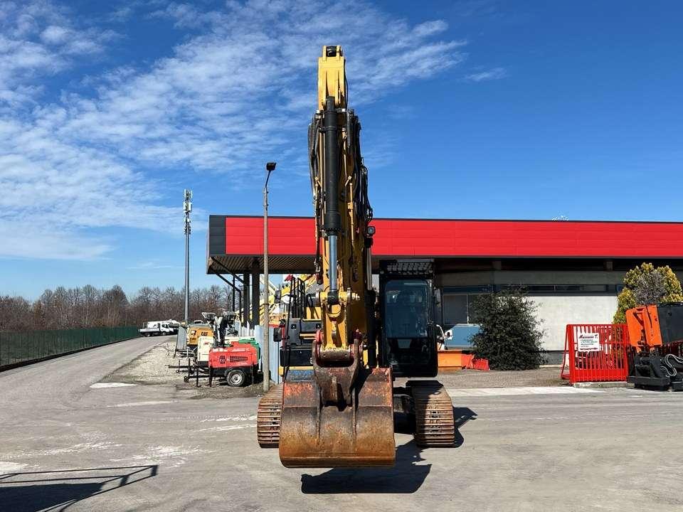 Caterpillar 324EL Photo 15
