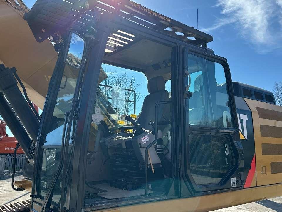 Caterpillar 324EL Photo 9