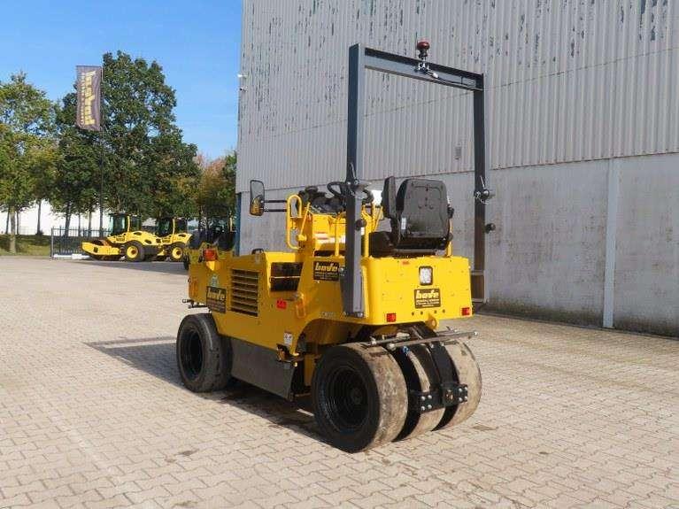 Sakai TS160-4 Photo 4