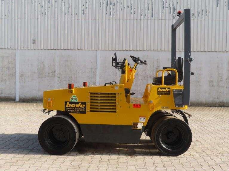 Sakai TS160-4 Photo 5