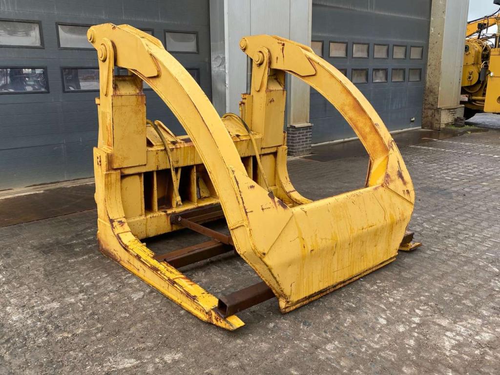 Caterpillar Logging forks Grapple to fit 980G / 980H Photo 6