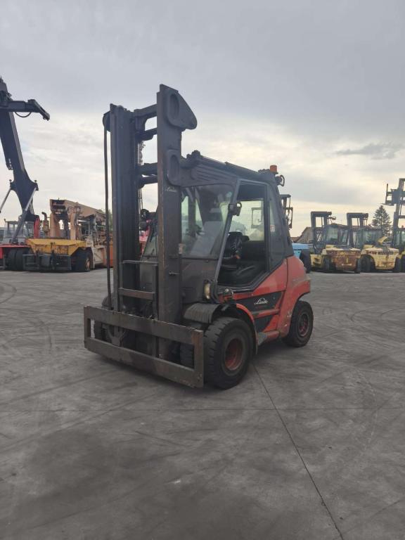 Linde H70D-03 Photo 1