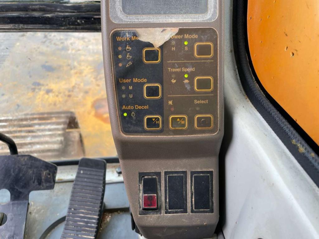 Hyundai R360LC-7 Photo 21