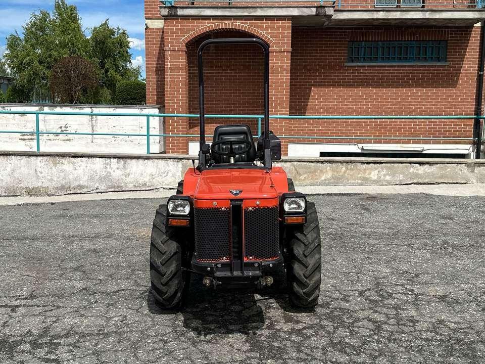 Tigretrac 3800 4x4 Photo 11