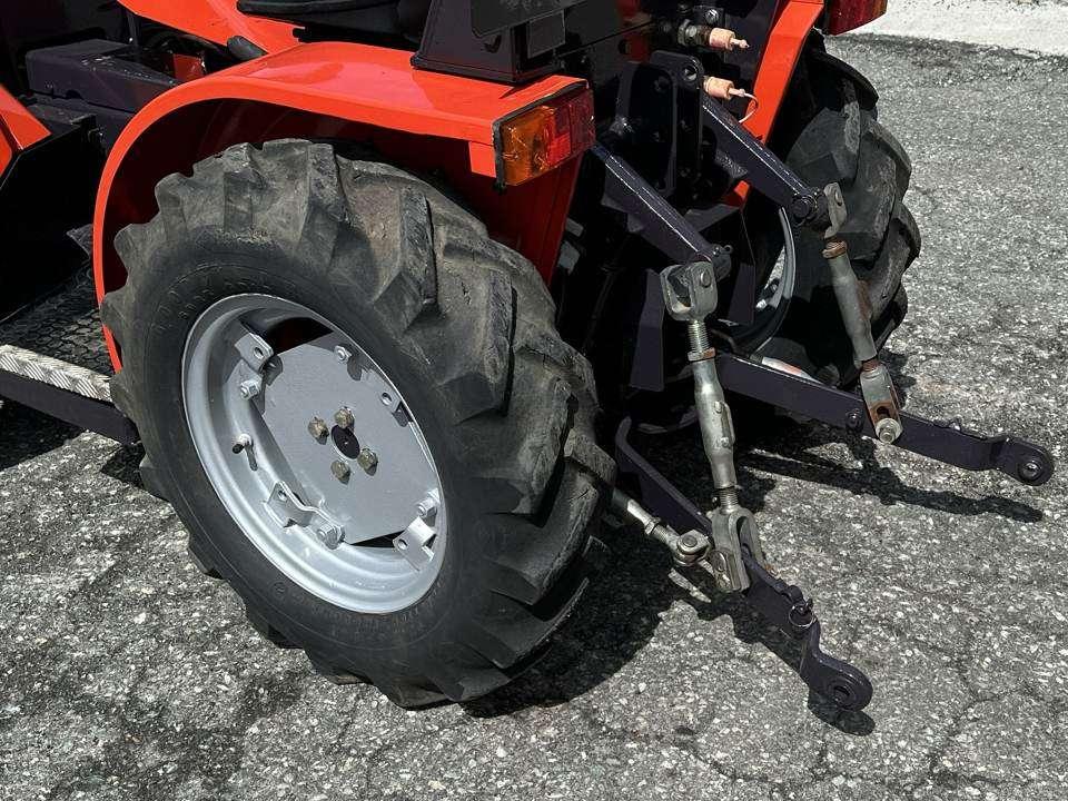 Tigretrac 3800 4x4 Photo 5