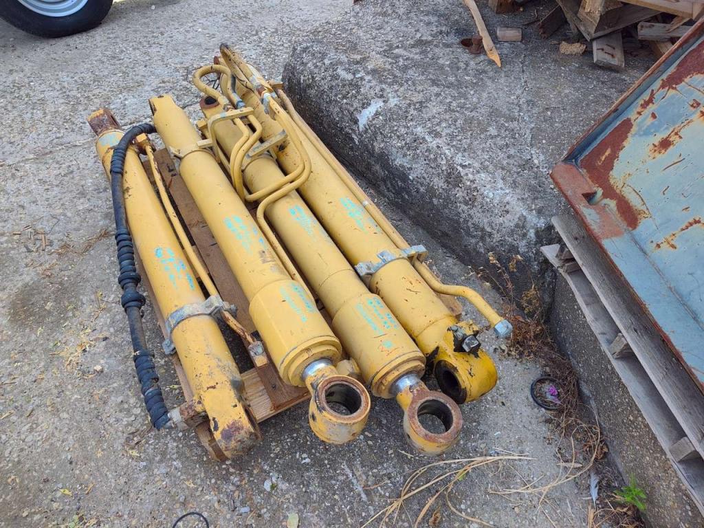 Caterpillar 312C Photo 4