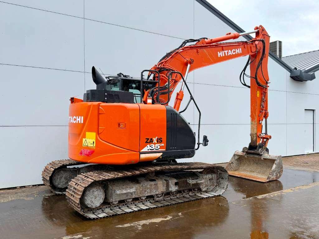 Hitachi ZX135US-6 - Quick Coupler / Hammer Lines Photo 5