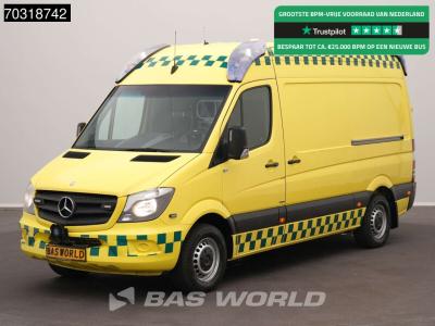 Mercedes-Benz Sprinter 316 CDI Automaat Ambulance Luchtvering L2H2 Airco Cruise Camera Krankenwagen Rettungswagen en vente par BAS World B.V.