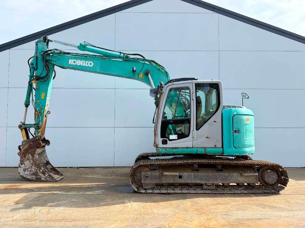 Kobelco SK135SR - Quick Coupler / Automatic Greasing Photo 1