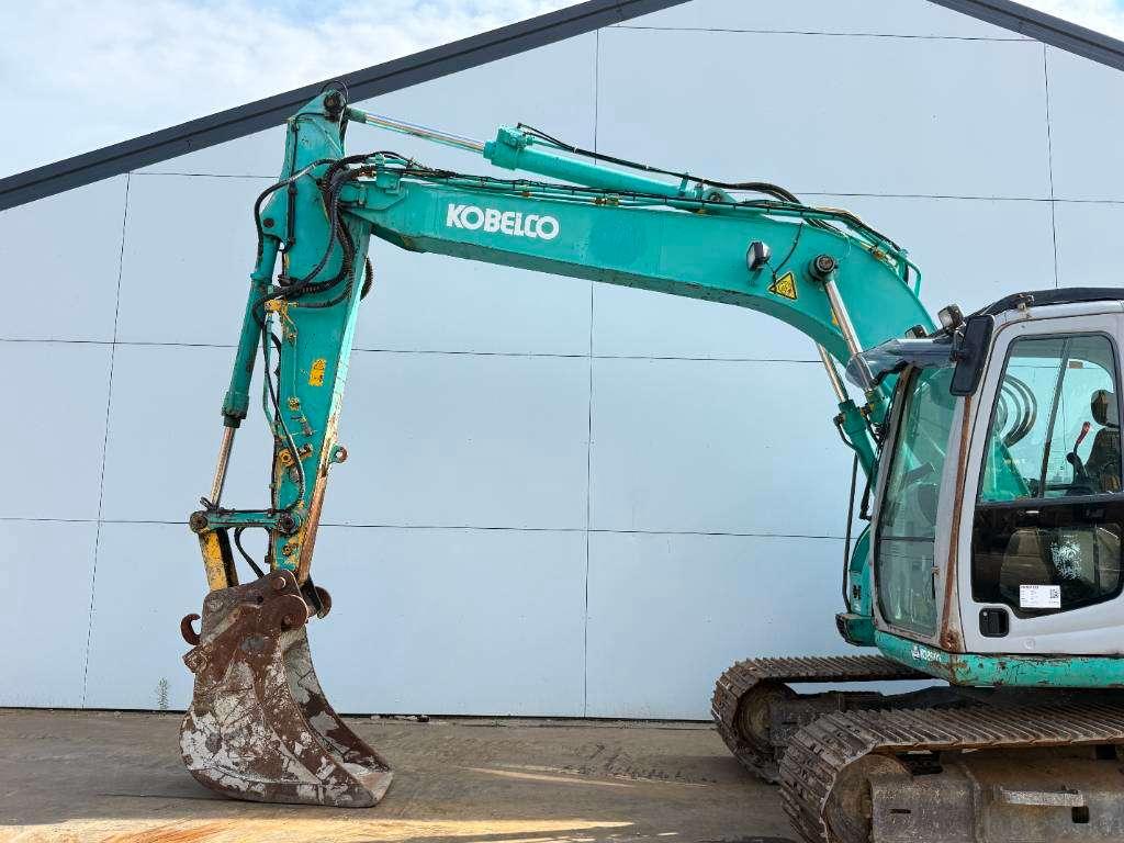Kobelco SK135SR - Quick Coupler / Automatic Greasing Photo 11