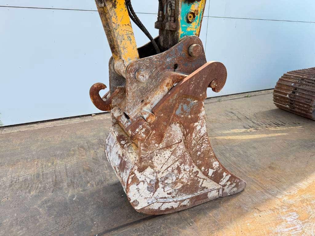 Kobelco SK135SR - Quick Coupler / Automatic Greasing Photo 15
