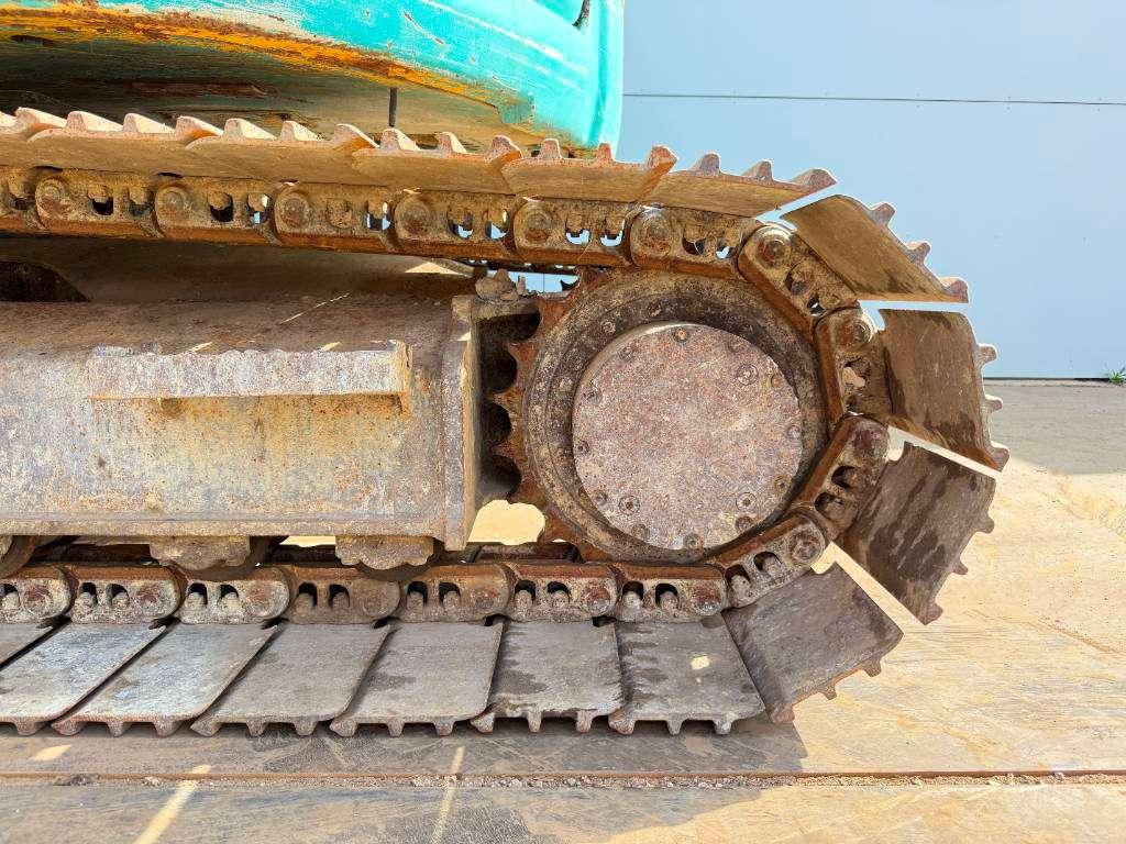 Kobelco SK135SR - Quick Coupler / Automatic Greasing Photo 18