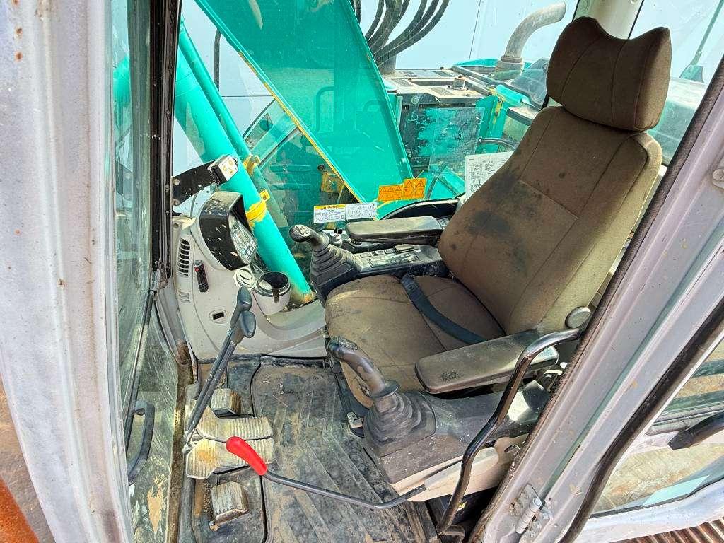Kobelco SK135SR - Quick Coupler / Automatic Greasing Photo 8