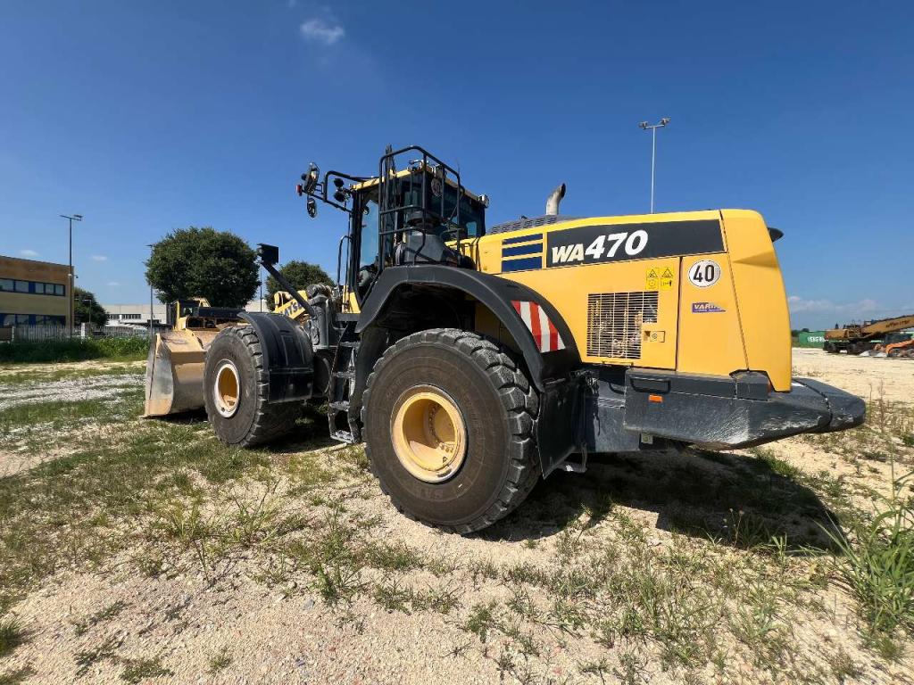 Komatsu WA470-8 Photo 8