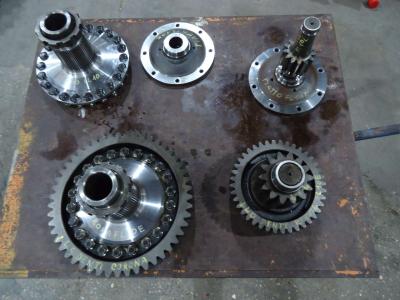 Engrenage réducteur pour Fiat Allis FL10E - FD10E en vente par OLM 90 Srl