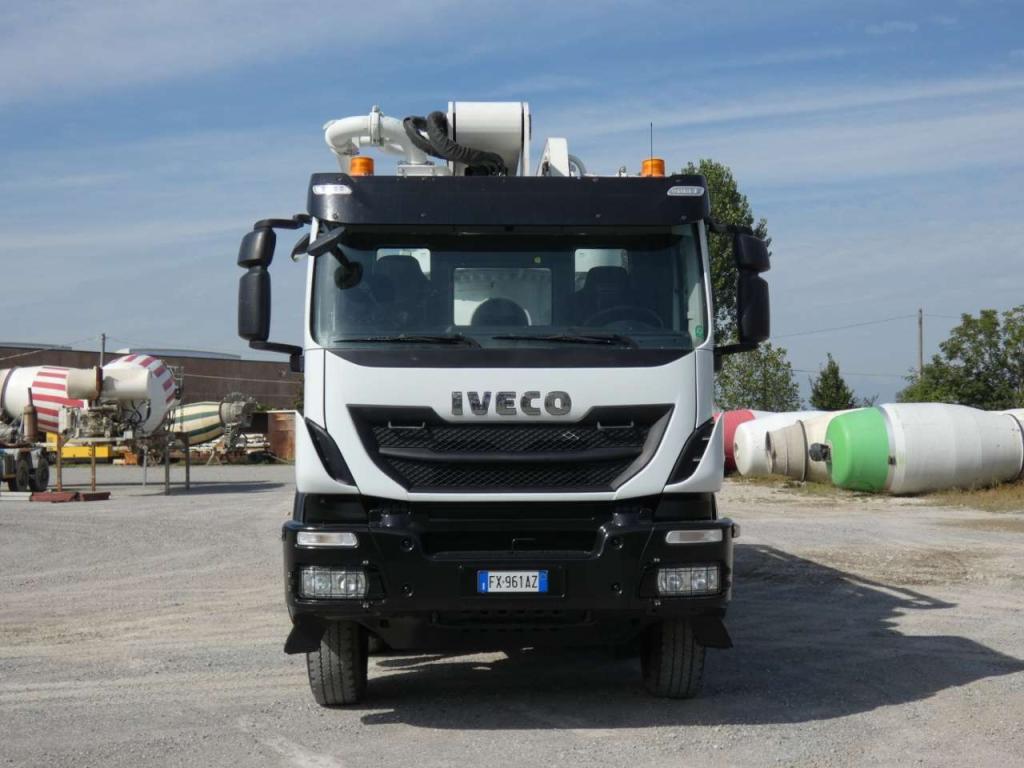 Iveco TRAKKER 500 Photo 5