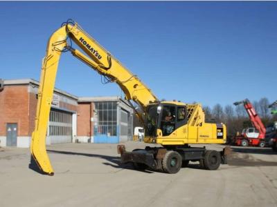 Komatsu PW220-MH en vente par Massucco T. Srl