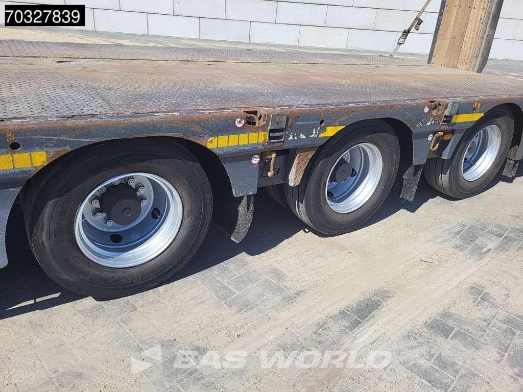 Faymonville MAX 100 Steering Axle Ramps Photo 25