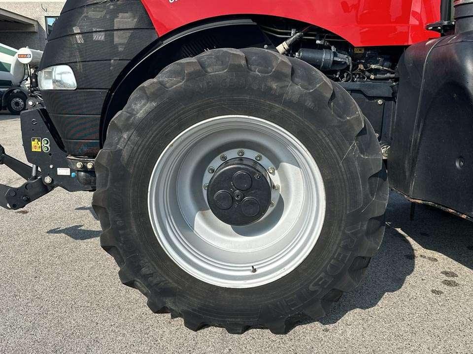 Case Magnum 380 CVX Photo 4