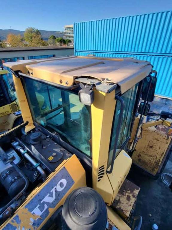 Volvo cabin 11294049 for Volvo L180G Photo 5