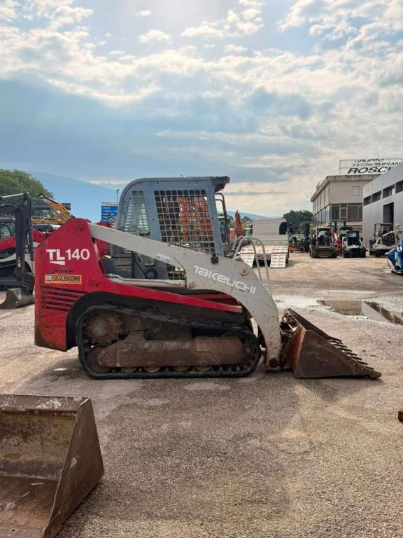 Takeuchi TL140 Photo 4