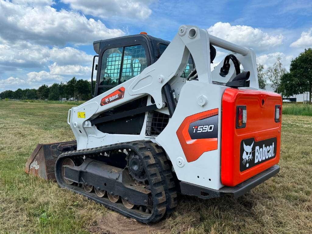 Bobcat T590 - Track Loader / Closed Cab Photo 3