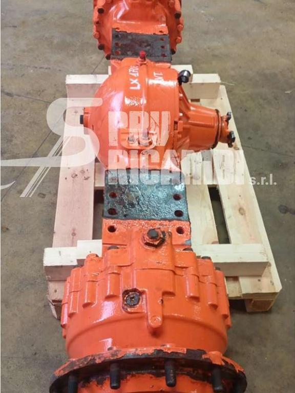 Essieu avant pour Hitachi LX 170 Photo 2
