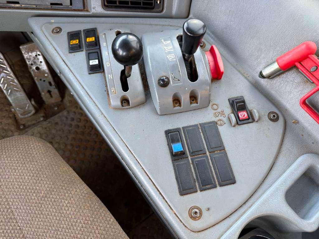 Volvo A25E - Airco / Camera / Heated Seat Photo 8