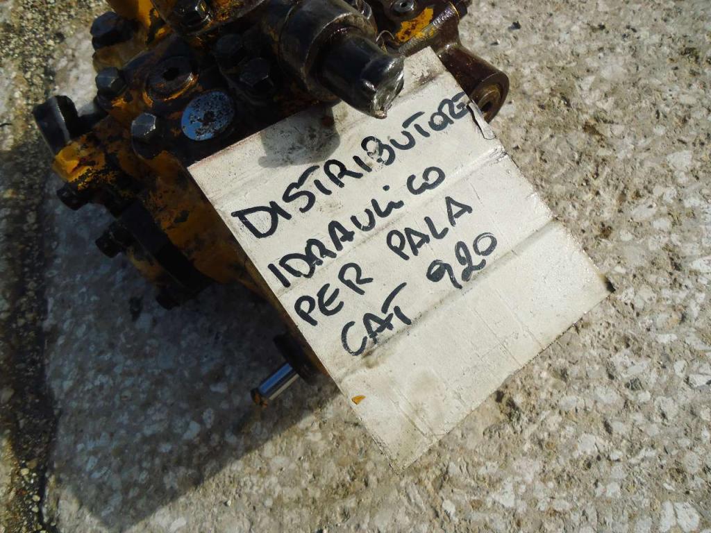 Distributeur hydraulique pour Caterpillar 920 Photo 5