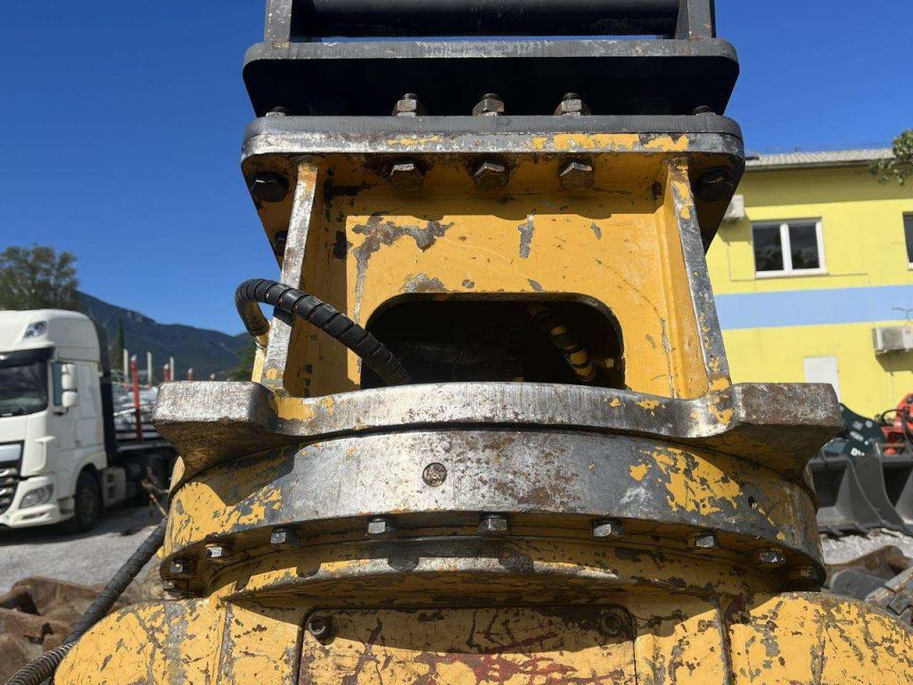 BC20D for 26-35 ton excavators Pince de démolition Photo 9